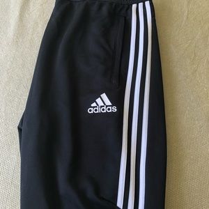 Adidas climate cool joggers